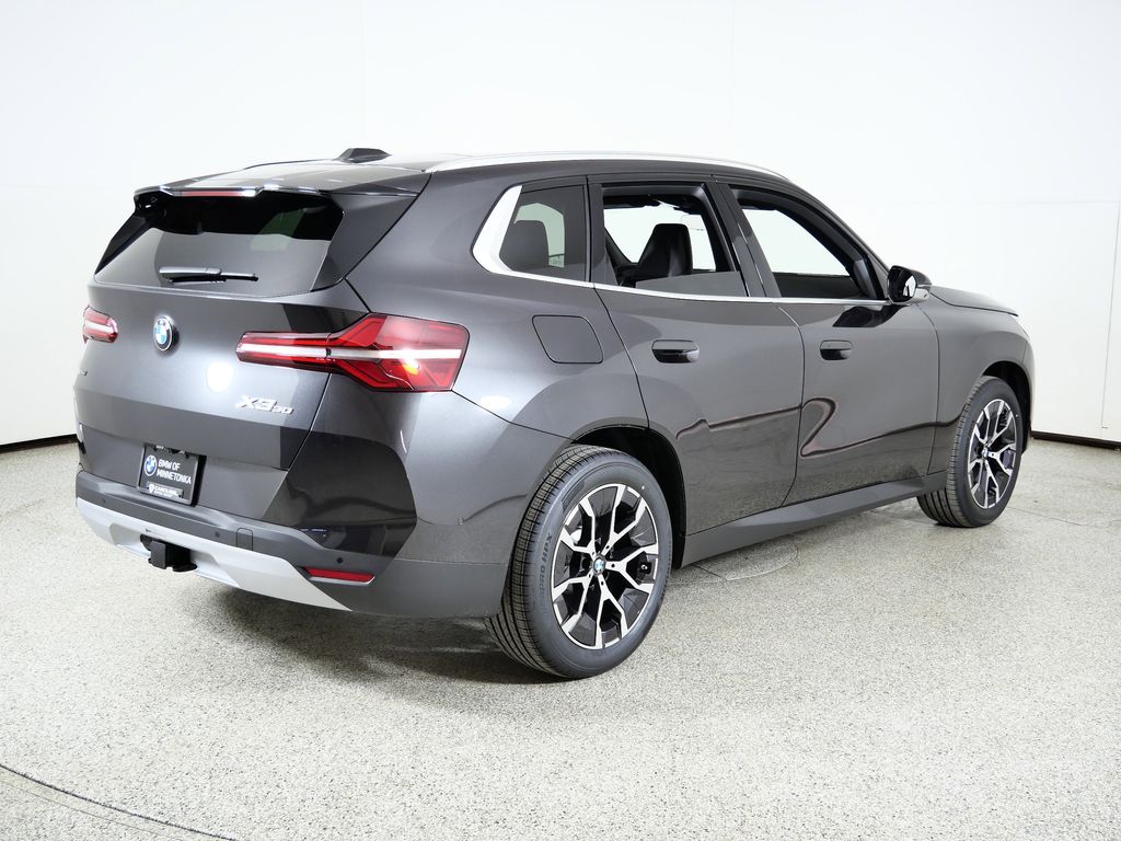 Thumbnail: 2026 BMW X3 - 9