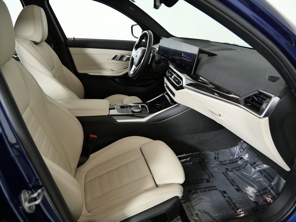 Thumbnail: 2023 BMW 3 Series - 24