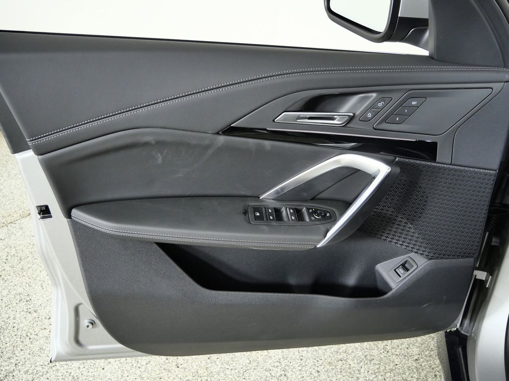 Thumbnail: 2026 BMW X1 - 31