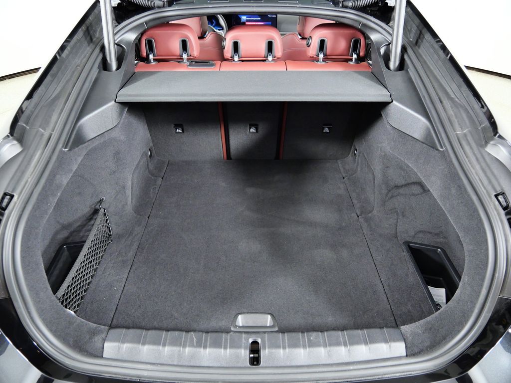 Thumbnail: 2025 BMW i4 - 32