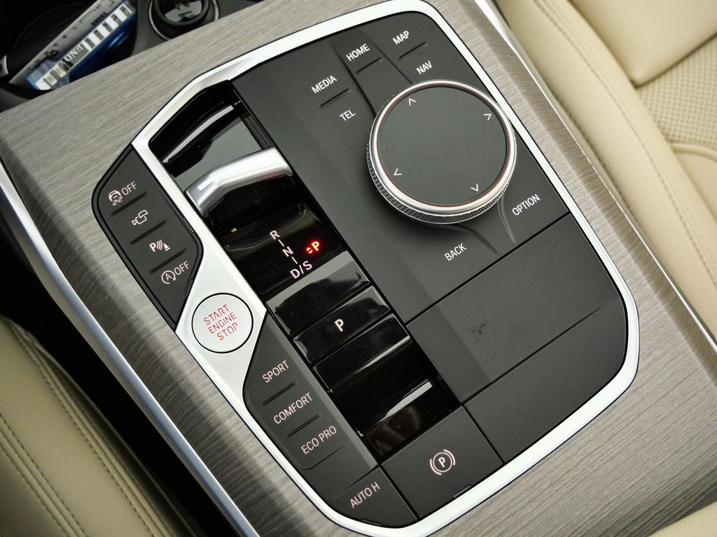 Thumbnail: 2026 BMW 3 Series - 47