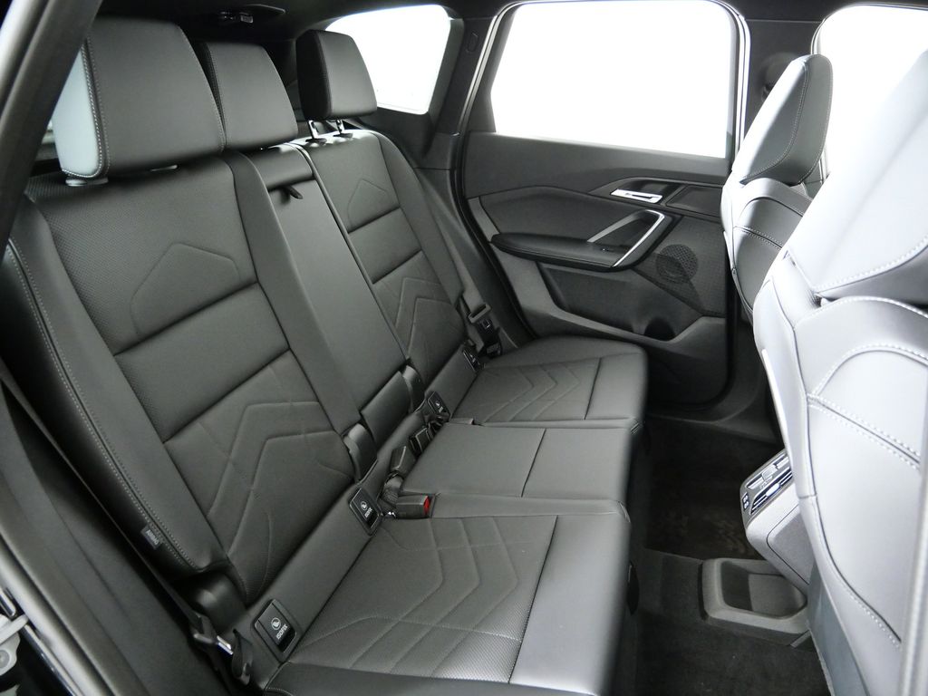 Thumbnail: 2025 BMW X1 - 30