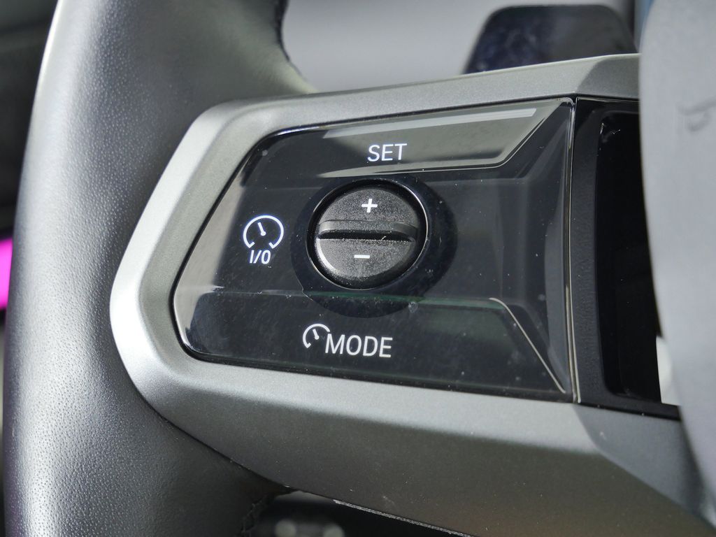 Thumbnail: 2026 BMW i5 - 43