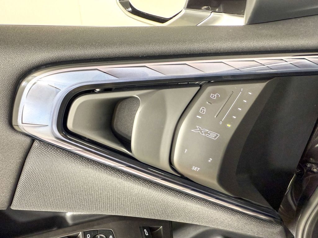 Thumbnail: 2025 BMW X3 - 35