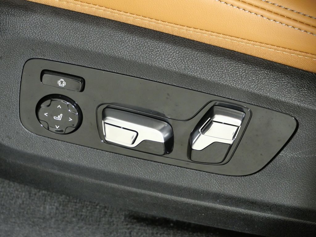 Thumbnail: 2026 BMW X5 - 39