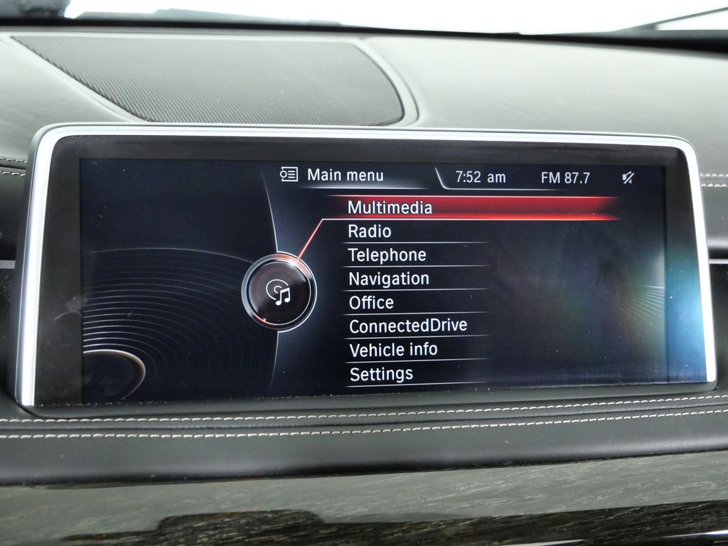 Thumbnail: 2016 BMW X5 - 44