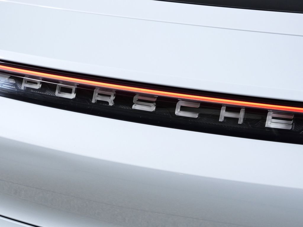 Thumbnail: 2024 Porsche Taycan - 12