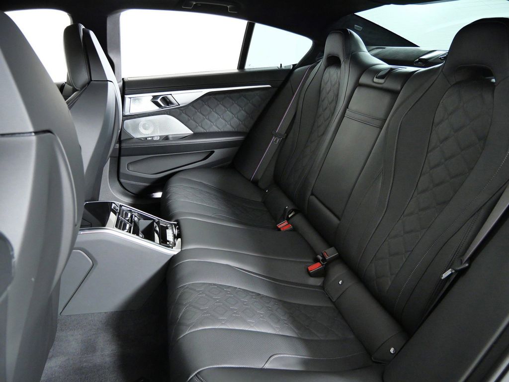 Thumbnail: 2025 BMW M8 - 31