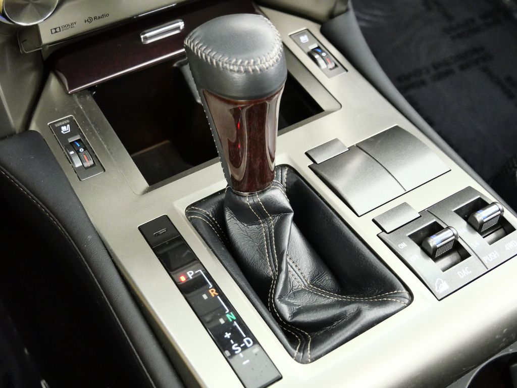 Thumbnail: 2014 Lexus GX - 43