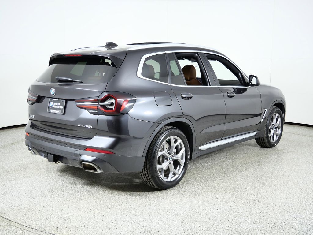 Thumbnail: 2023 BMW X3 - 11