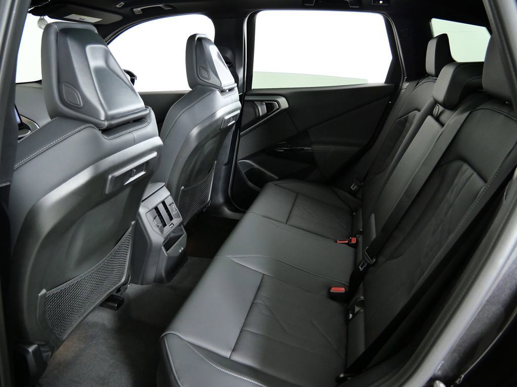 Thumbnail: 2026 BMW X3 - 32