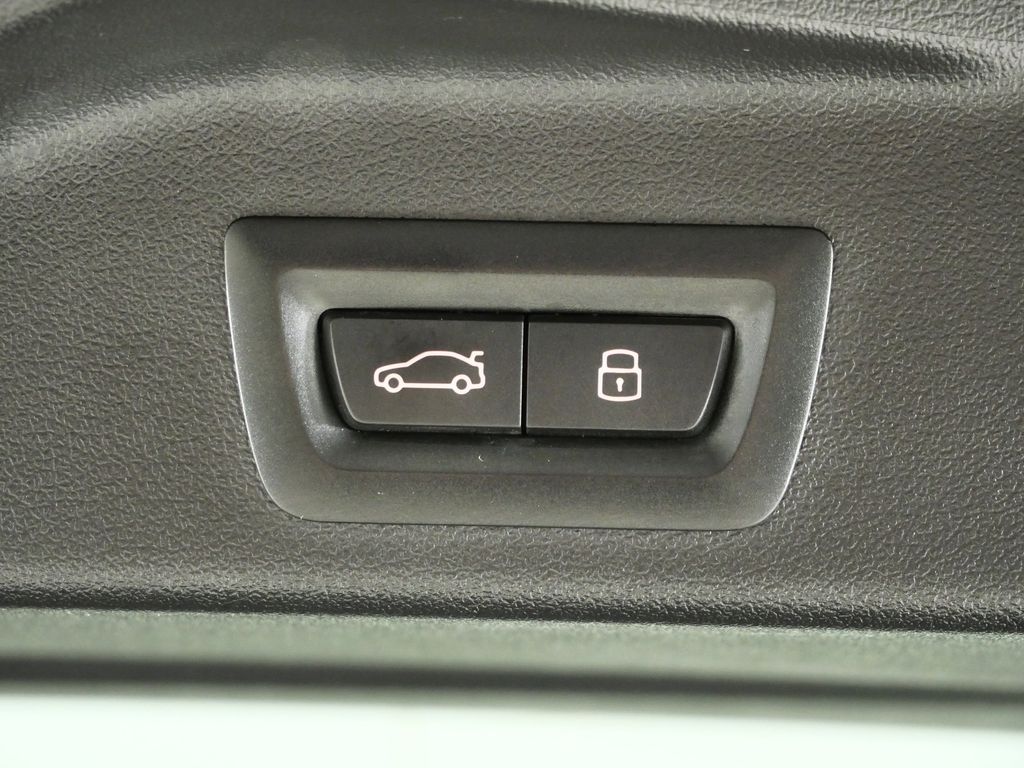 Thumbnail: 2023 BMW X5 - 34