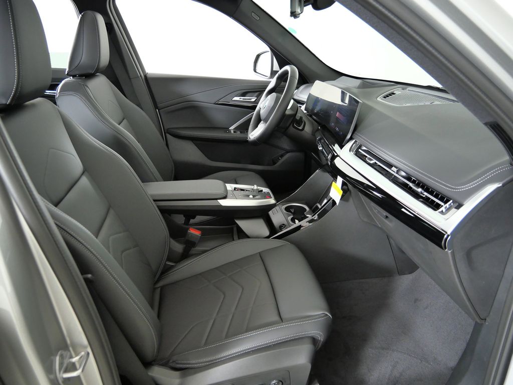 Thumbnail: 2026 BMW X1 - 20