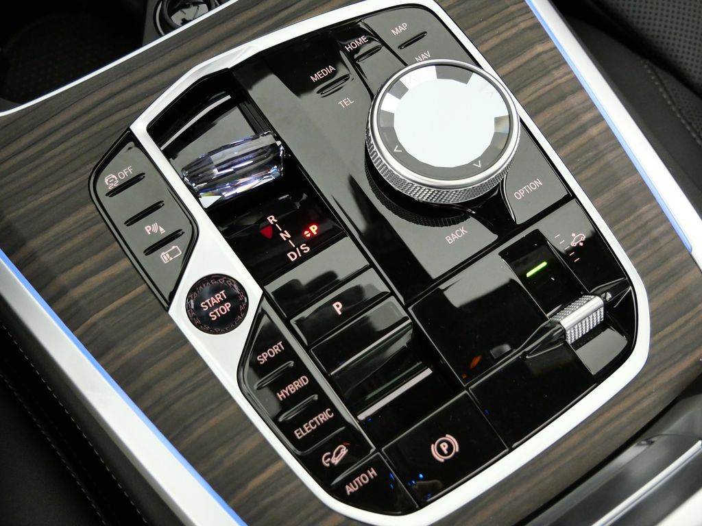 Thumbnail: 2026 BMW X5 - 48