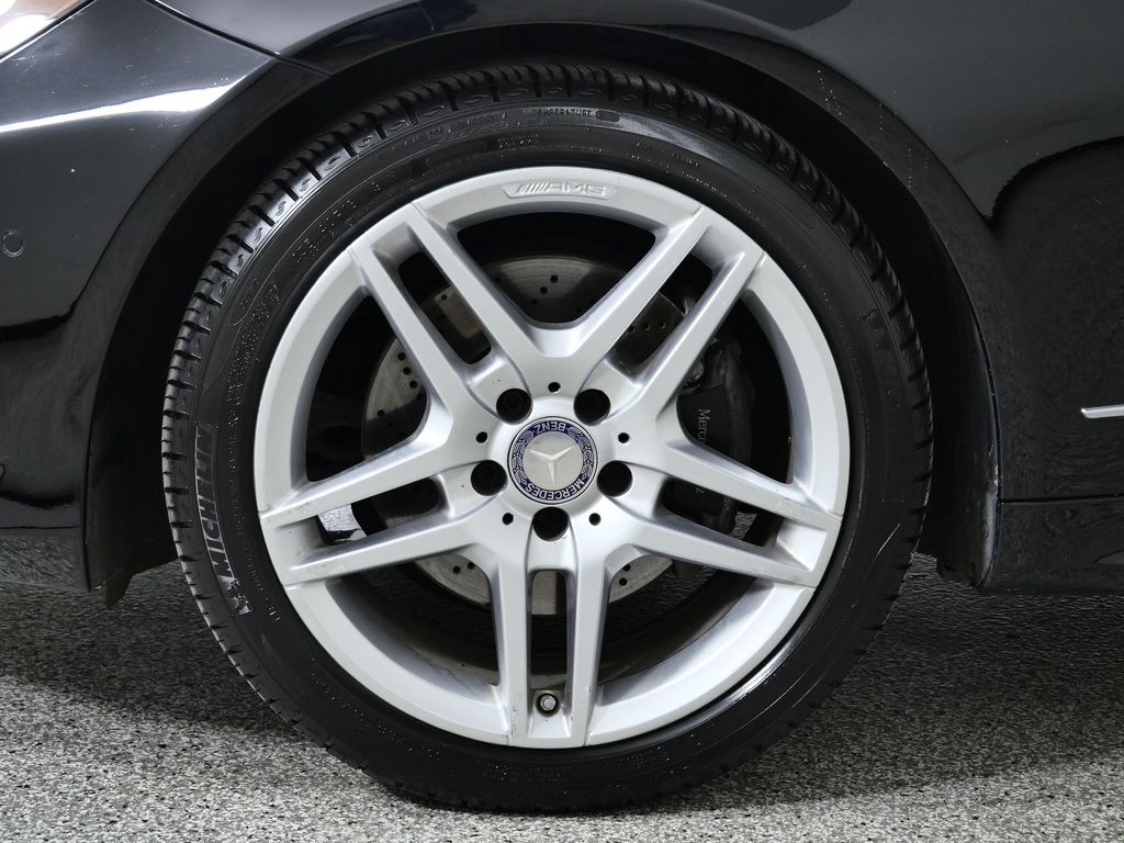 Thumbnail: 2014 Mercedes-Benz E-Class - 18