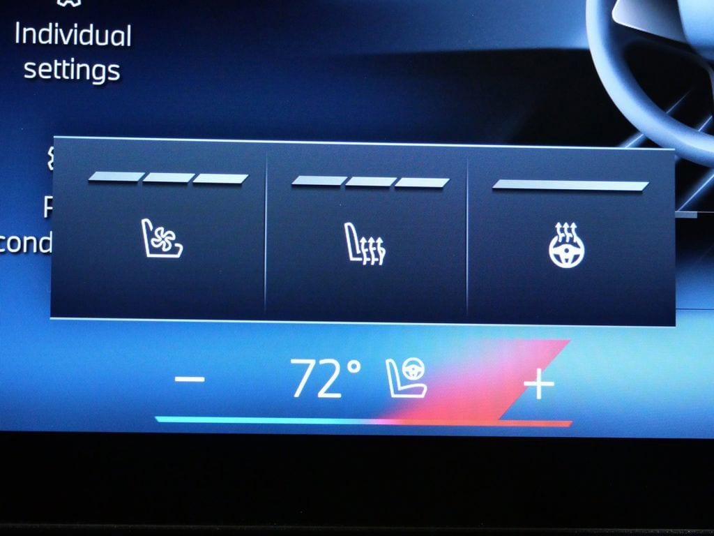 Thumbnail: 2026 BMW X7 - 49