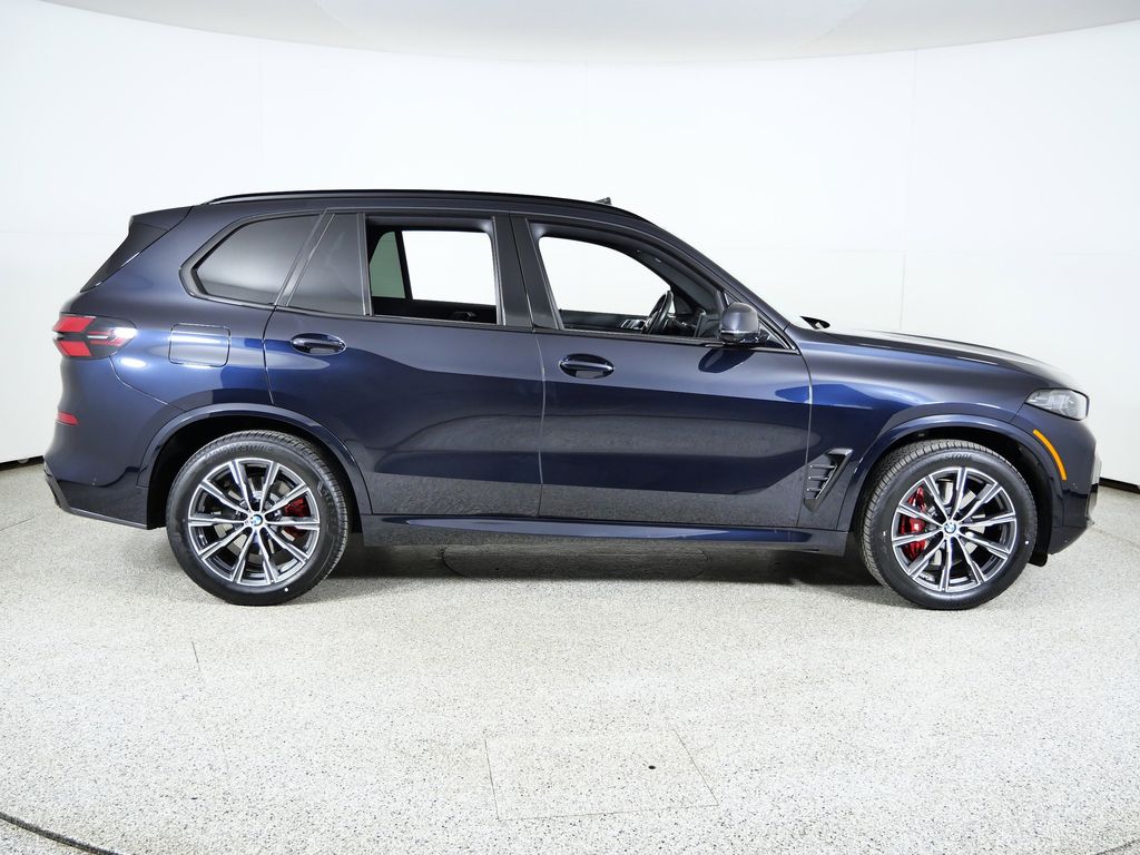 Thumbnail: 2024 BMW X5 - 10