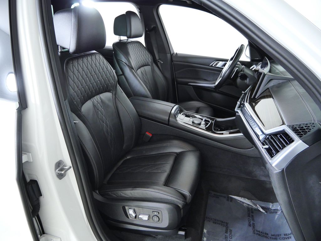 Thumbnail: 2024 BMW X5 - 22