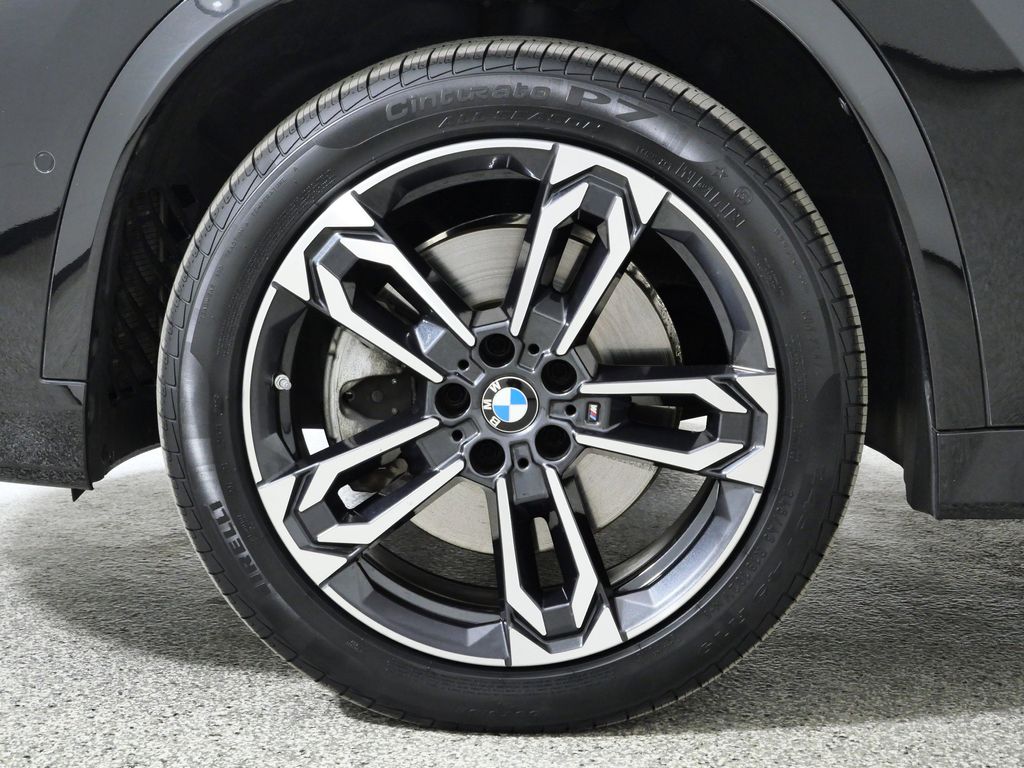 Thumbnail: 2023 BMW X1 - 21