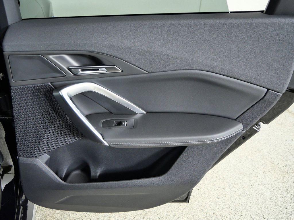 Thumbnail: 2026 BMW X1 - 23