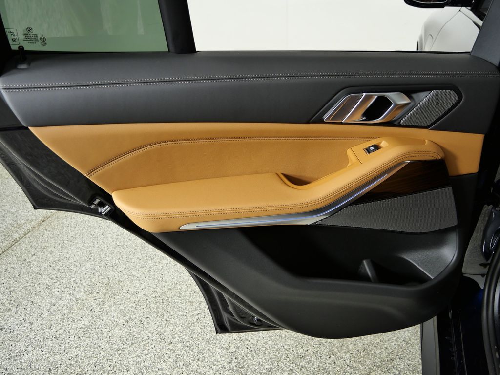 Thumbnail: 2026 BMW X5 - 31