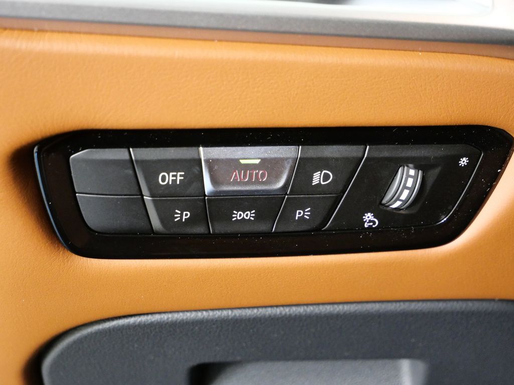 Thumbnail: 2026 BMW M4 - 35