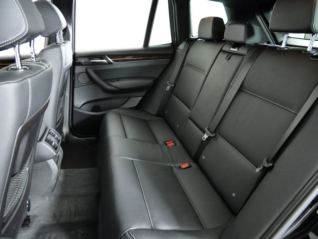 Thumbnail: 2016 BMW X3 - 32