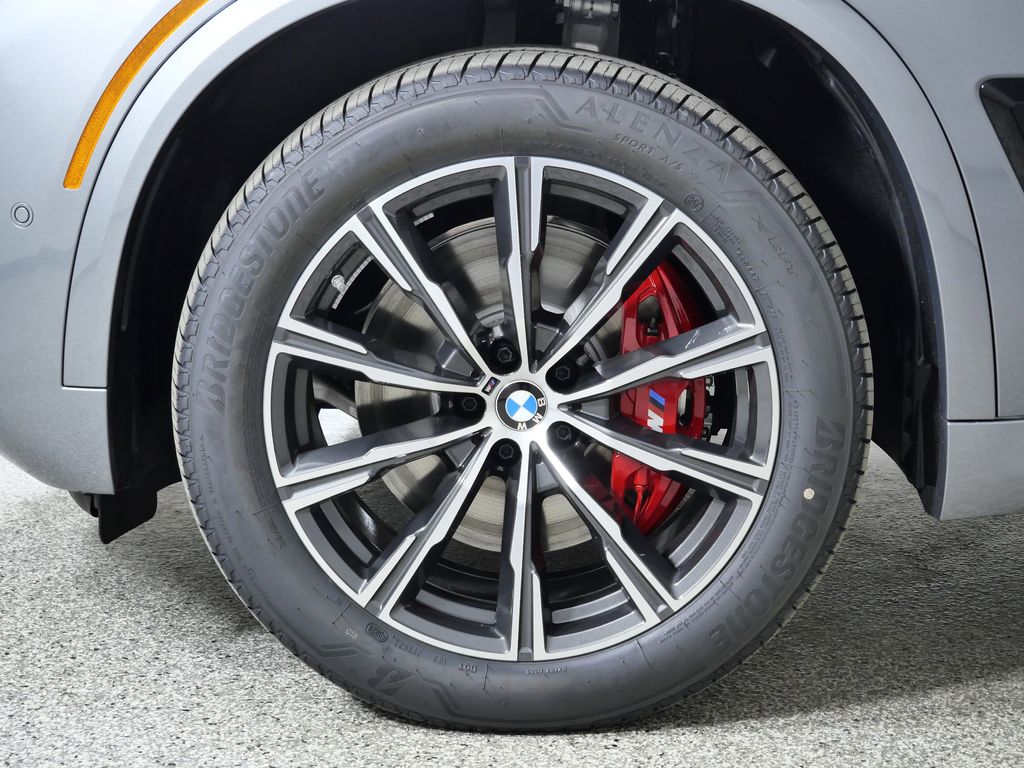 Thumbnail: 2026 BMW X5 - 17