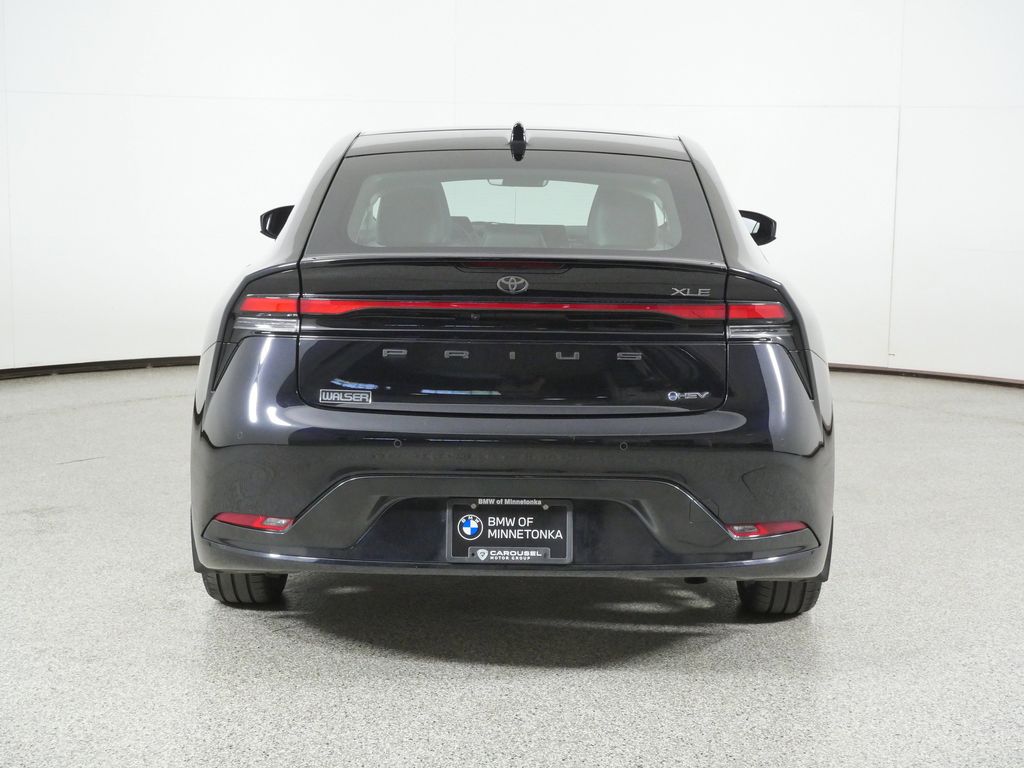 Thumbnail: 2024 Toyota Prius - 11