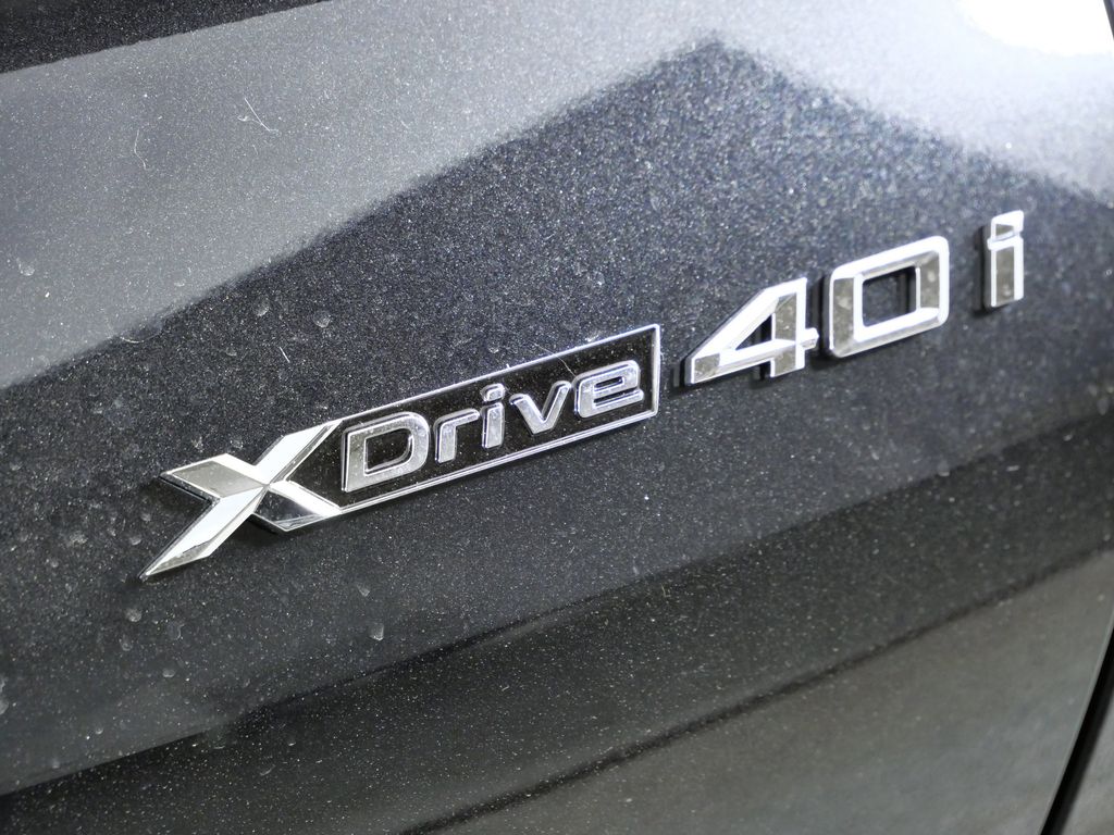 Thumbnail: 2026 BMW X6 - 12