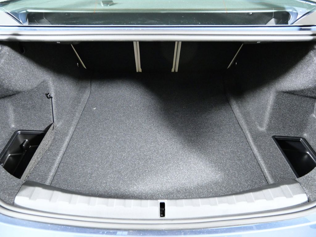 Thumbnail: 2026 BMW 3 Series - 27