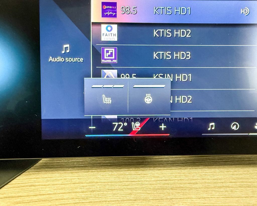 Thumbnail: 2025 BMW 3 Series - 46