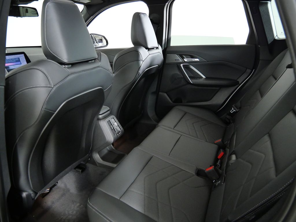 Thumbnail: 2026 BMW X1 - 29