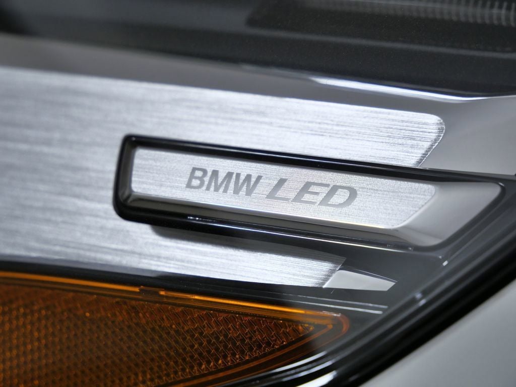 Thumbnail: 2026 BMW X1 - 6