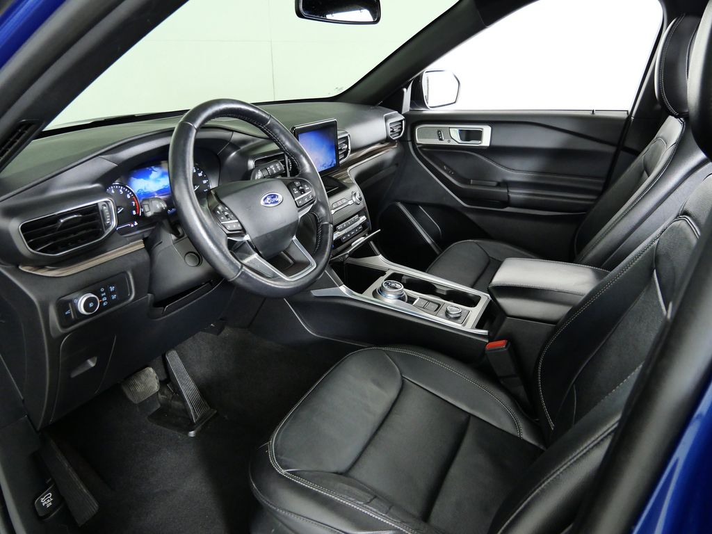 Thumbnail: 2020 Ford Explorer - 37