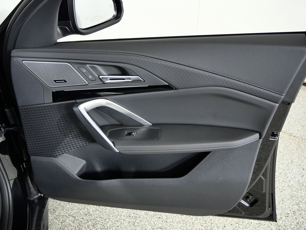 Thumbnail: 2026 BMW X2 - 20