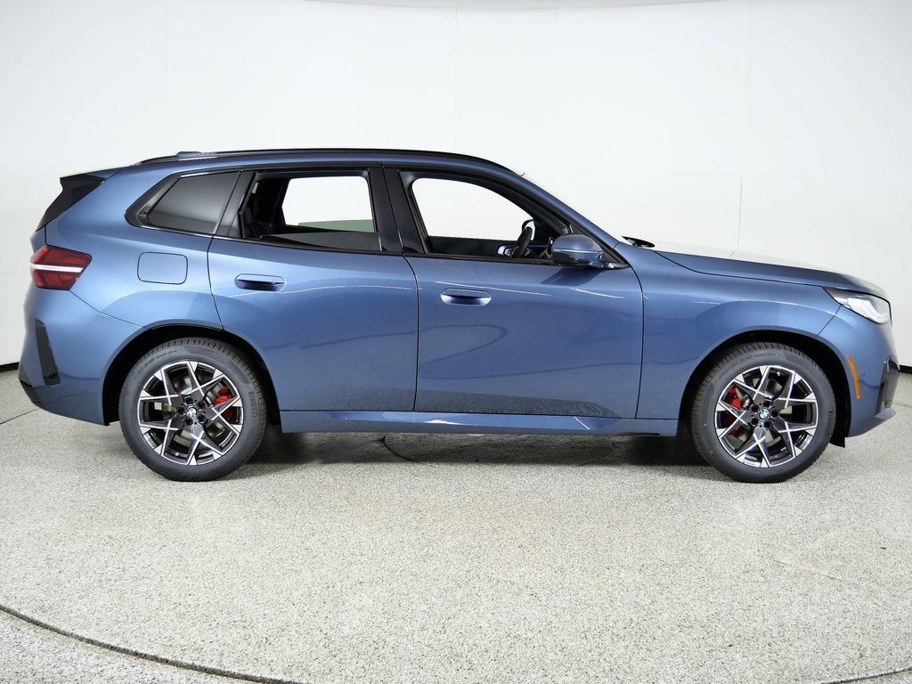 Thumbnail: 2026 BMW X3 - 10