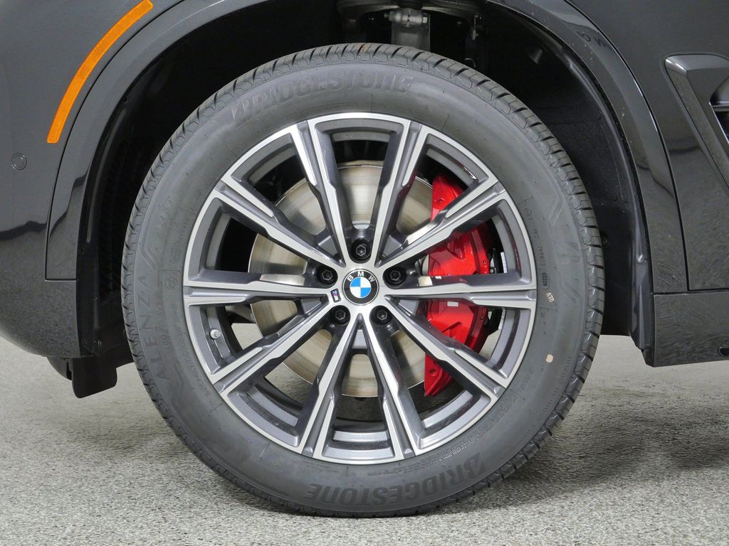 Thumbnail: 2026 BMW X5 - 16