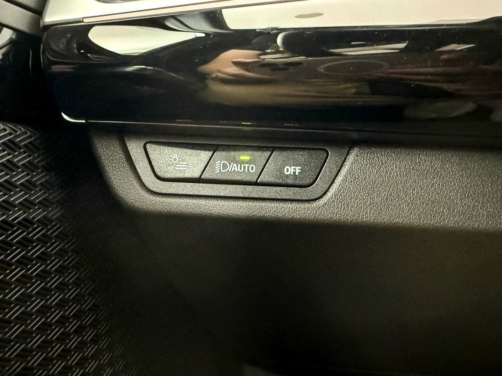 Thumbnail: 2025 BMW X1 - 42