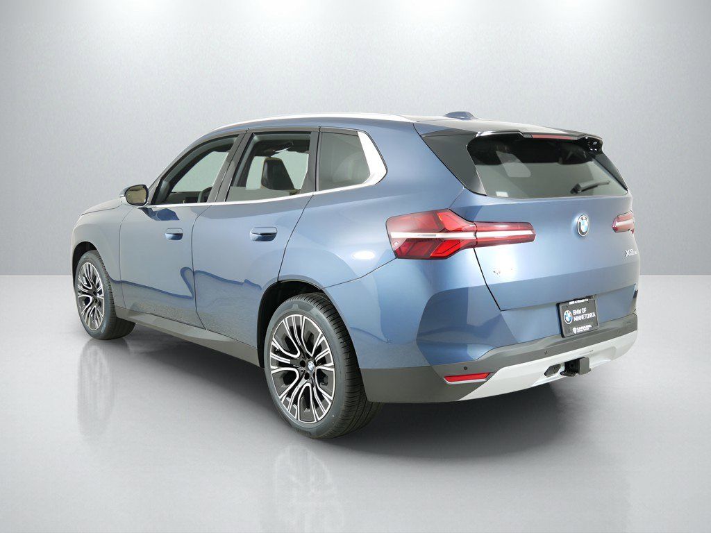 Thumbnail: 2025 BMW X3 - 14