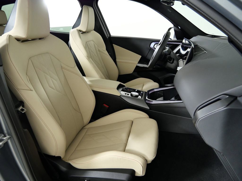 Thumbnail: 2026 BMW X3 - 24