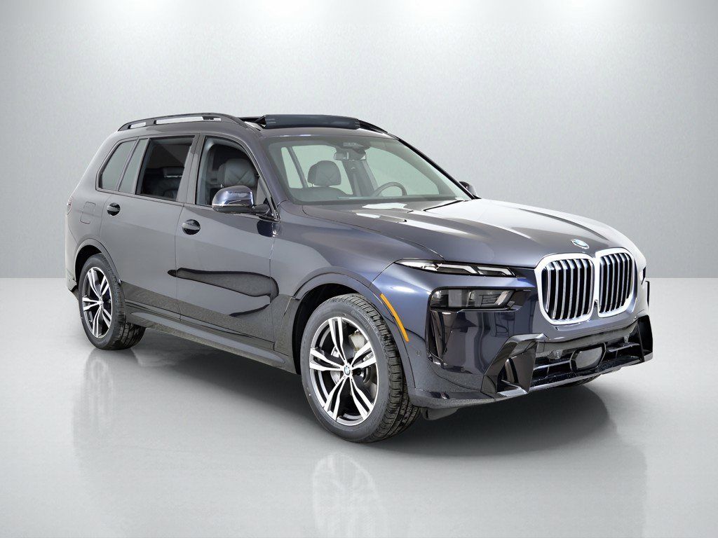 Thumbnail: 2026 BMW X7 - 8