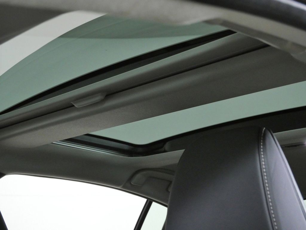 Thumbnail: 2024 Toyota Prius - 19