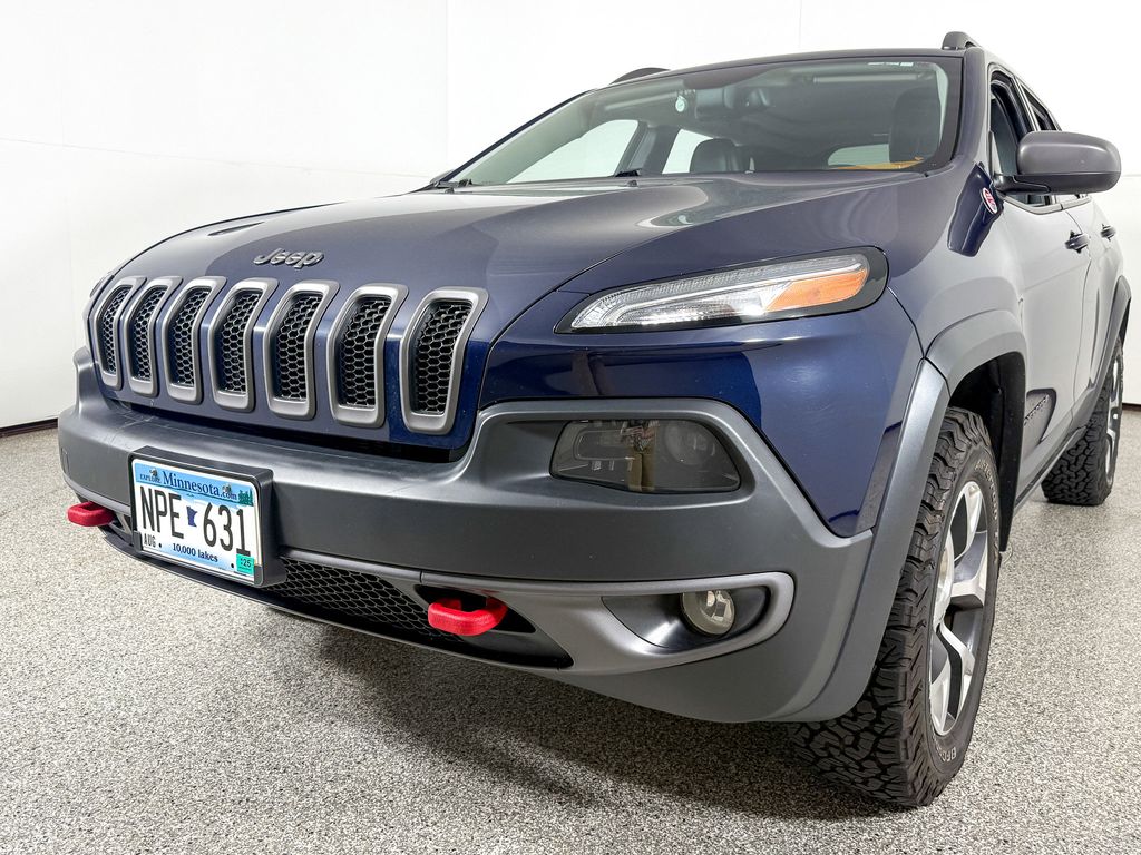 Thumbnail: 2015 Jeep Cherokee - 5