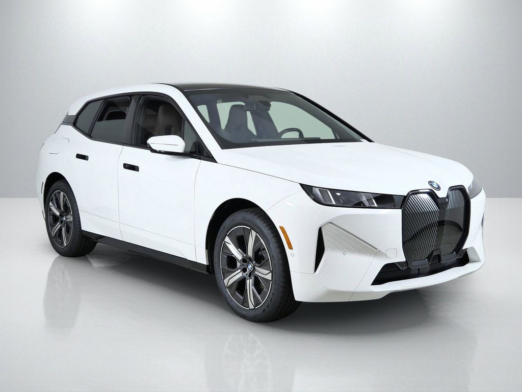 Thumbnail: 2026 BMW iX - 7