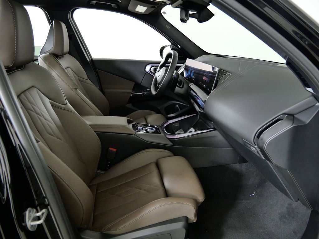 Thumbnail: 2026 BMW X3 - 23