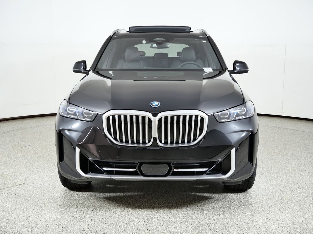 Thumbnail: 2026 BMW X5 - 2