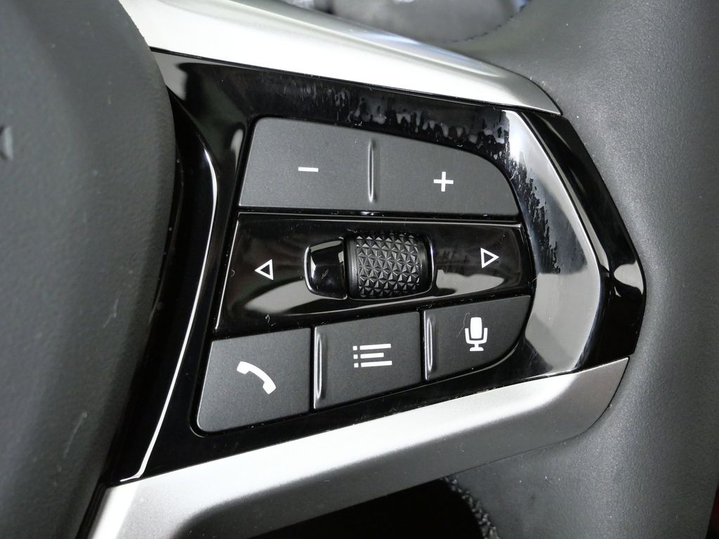 Thumbnail: 2025 BMW i4 - 46