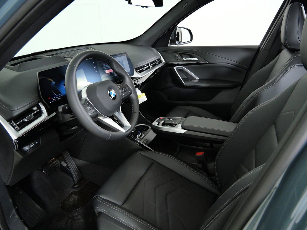 Thumbnail: 2026 BMW X1 - 32