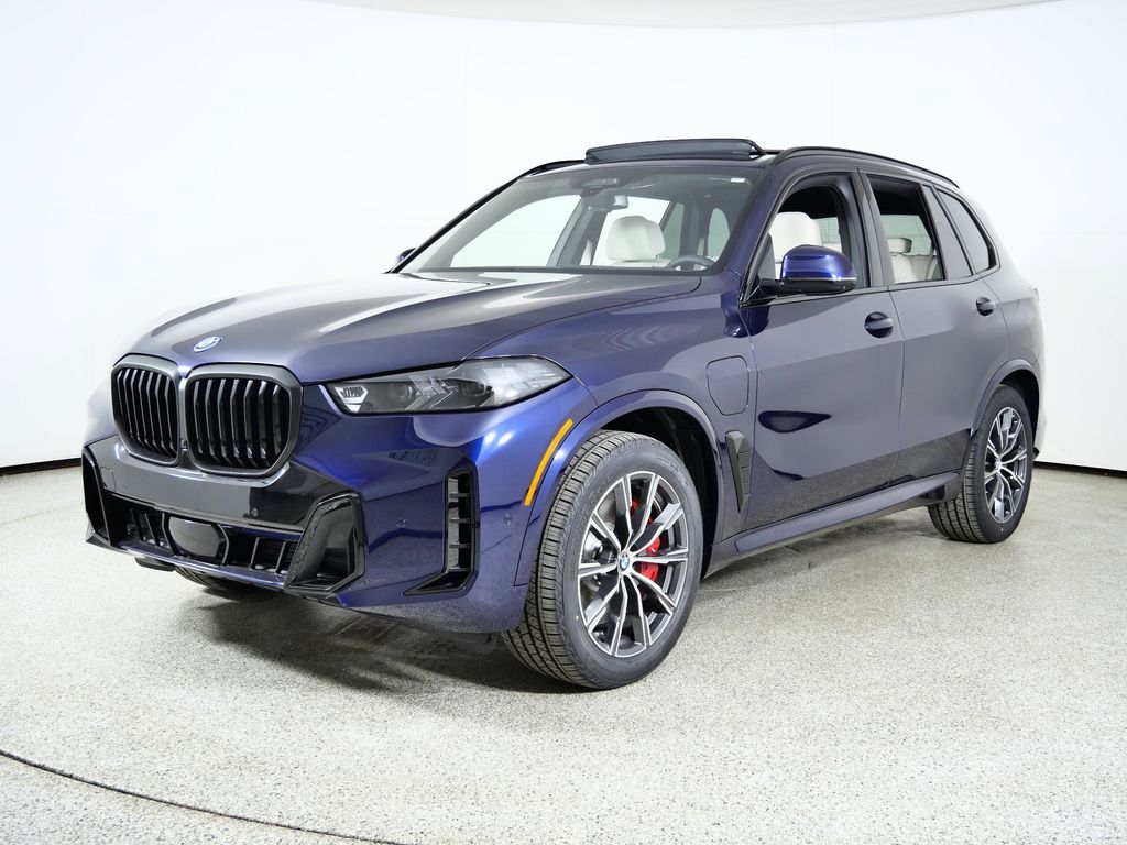Thumbnail: 2026 BMW X5 - 1